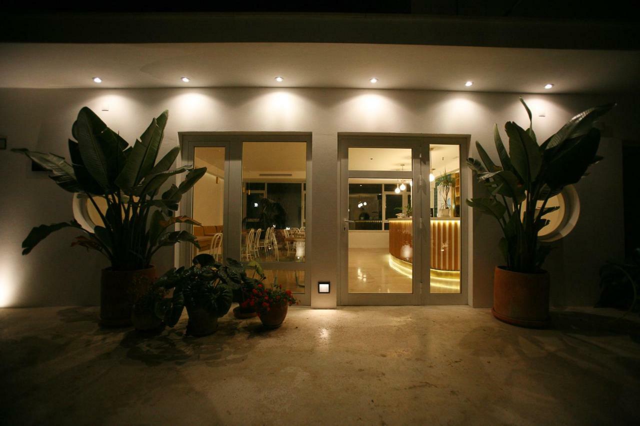 Hostal Las Cumbres Conil De La Frontera Eksteriør billede
