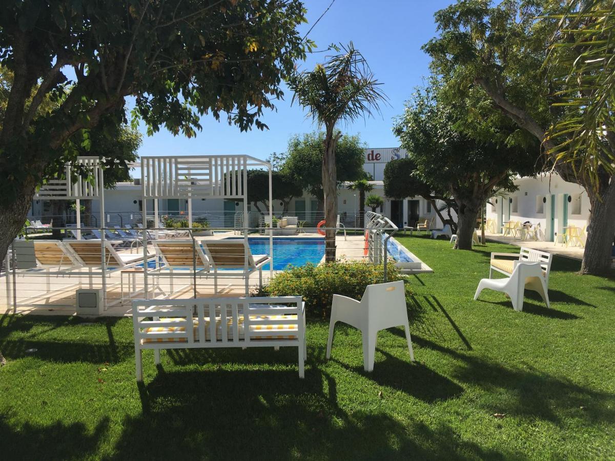 Hostal Las Cumbres Conil De La Frontera Eksteriør billede